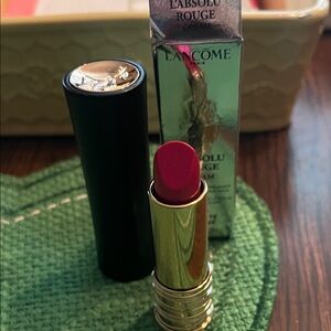 Lancôme L'Absolu Rouge Lipstick - Vibrant Raspberry Pink